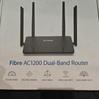 D-Link DIR-822K Fibre AC1200 Dual-Band Wi-Fi Router — 4 x 5dBi Antennas, EasyMesh, WPA3 (Used, Boxed)